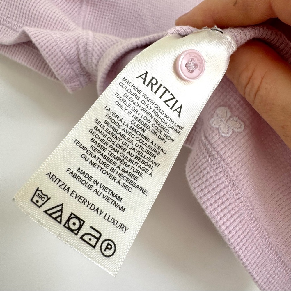 Aritzia Sunday Best Baby Waffle Cropped T-shirt - Picture 7 of 7